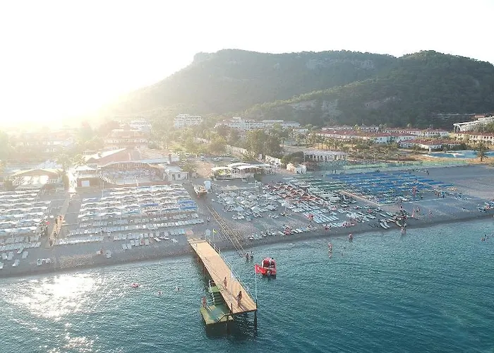 Royal Towers Hotel 5*