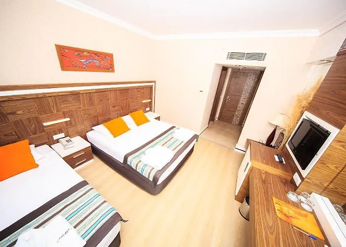 Hotel Royal Towers Kiris